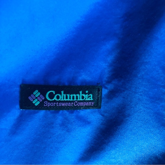 Handsome, royal blue large men’s Columbia jacket with black fleece lining. - Picture 5 of 10